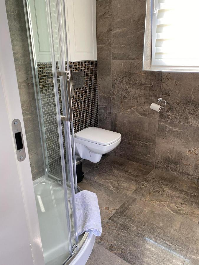 Apartmán Dom Na Borowkowym Wzgorzu Palesnica Exteriér fotografie