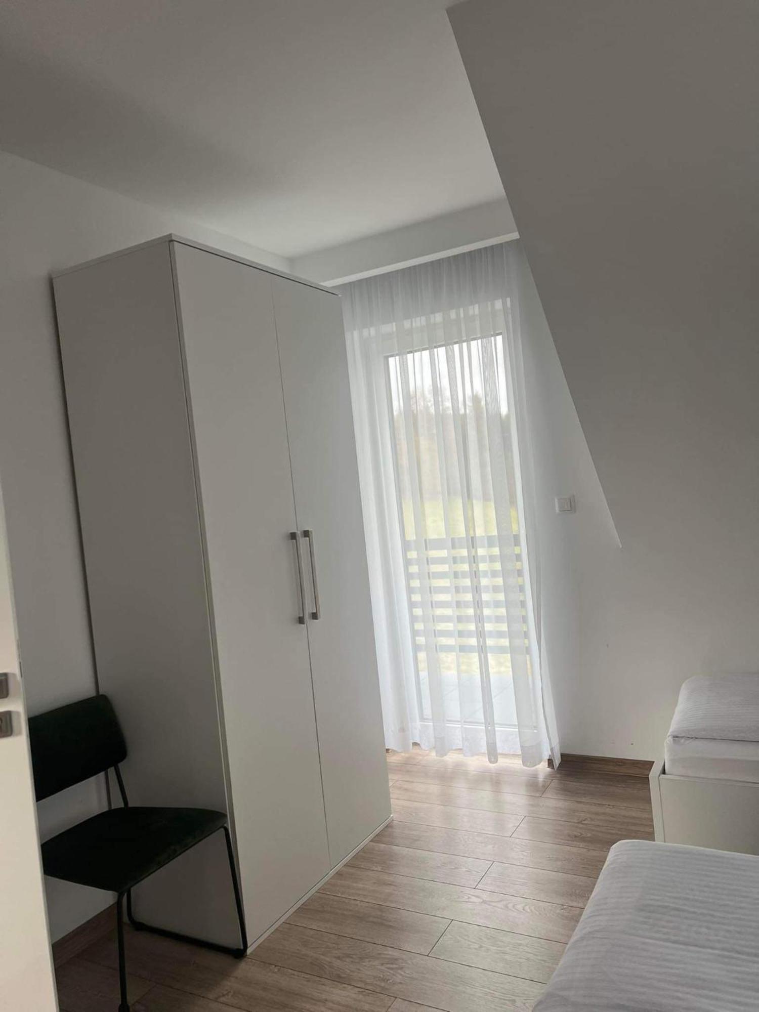 Apartmán Dom Na Borowkowym Wzgorzu Palesnica Exteriér fotografie