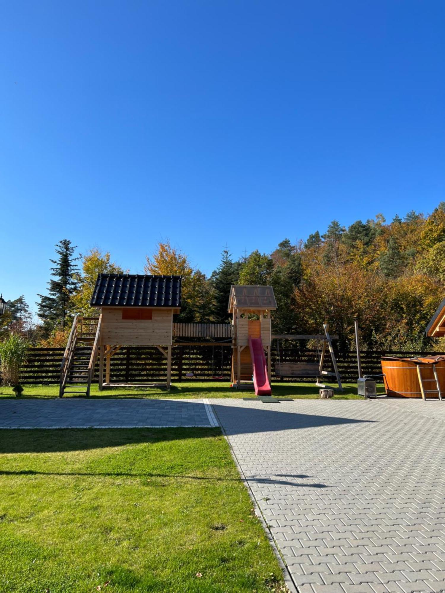 Apartmán Dom Na Borowkowym Wzgorzu Palesnica Exteriér fotografie